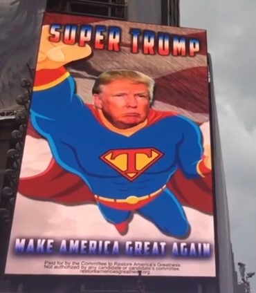 Дональд Трамп стал суперменом (видео)