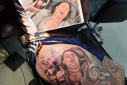 Британец сделал татуировку с портретом храпящей жены